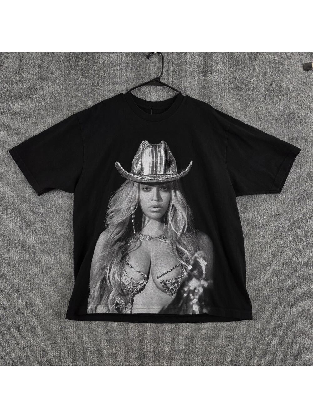 Beyonce Shirt XL Black Renaissance World Tour 2023 Graphic Tee Concert Festival